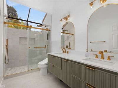 17172 Abalone Ln APT 211