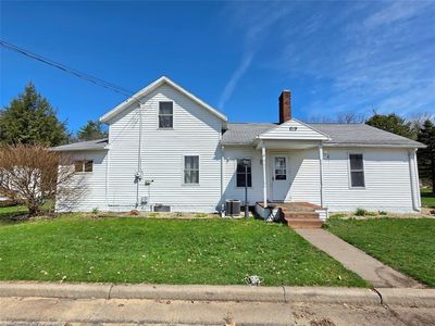 619 W Perkins St