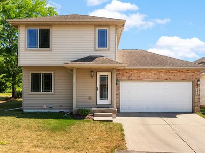 530 Lexington Dr