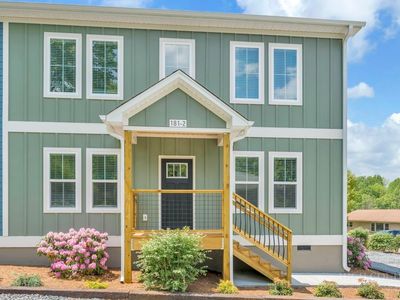181 Circle Drive #2