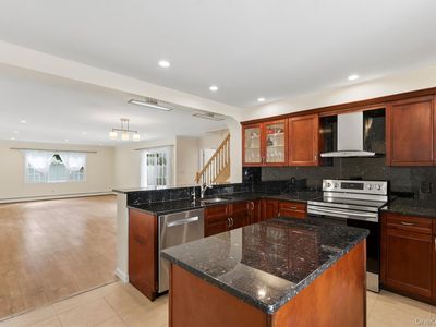 79 Albatross Road