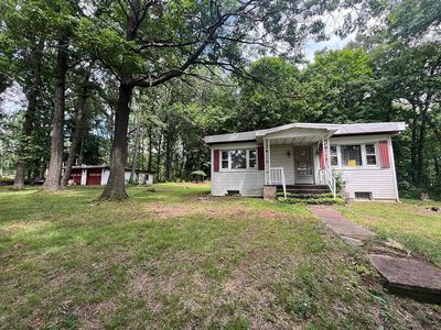 8102 Airport Rd
