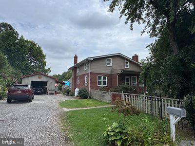 6828 Harewood Park Dr