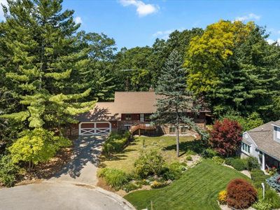 3365 Wildridge Dr NE