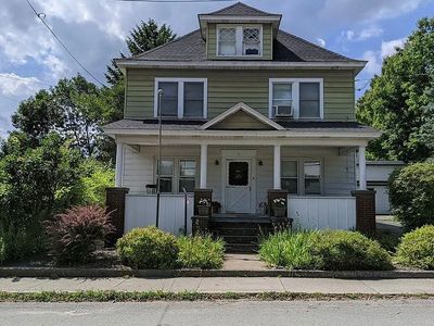 5 Maple Ave