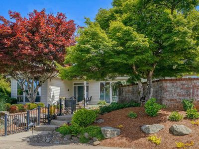 1950 Spicetree Ln SE