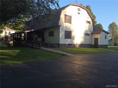 213 Maple St