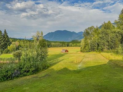 300 Desert Lodge Rd