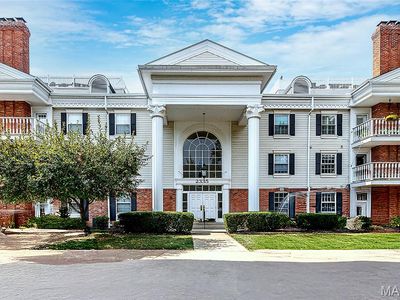 2335 Manor Grove Dr APT 9