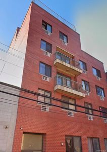 4134 Haight Street #301