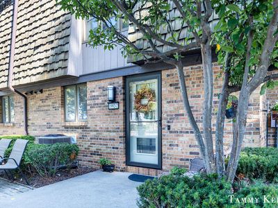 1992 S Shore Dr APT 2