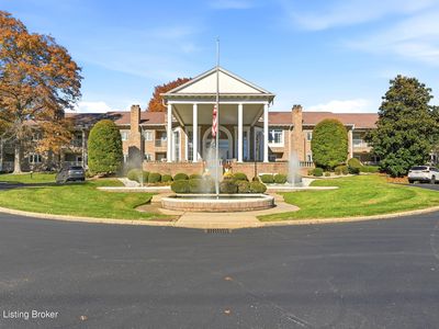 8605 Shelbyville Rd APT 200