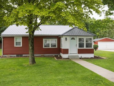 Property at 6961 Orchard St, Harborcreek, PA