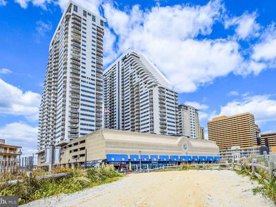 3101 Boardwalk #1401-1