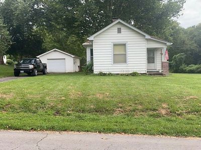 302 Harrington Ave