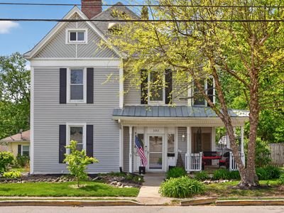 382 S Main St