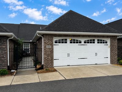 395 Devon Chase Hl Unit 4303