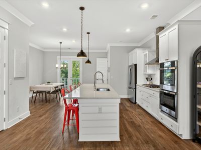 802 Kings Oak Ct Unit 4