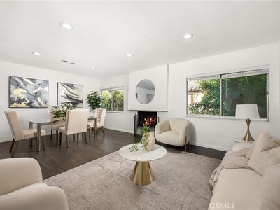 740 W Huntington Dr APT F