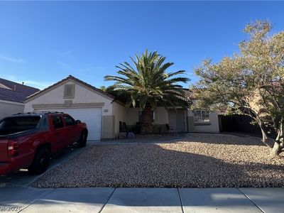 2610 Moon Wave Ave