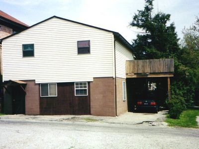 20 Lawn Ave