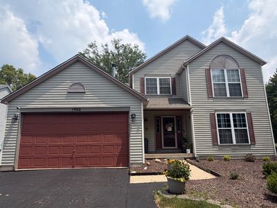 1902 Chestnut Grove Dr