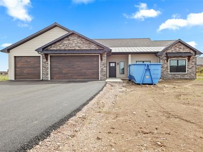 56 Platinum Ln