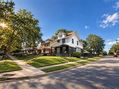 147 Kensington Ave