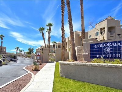 2240 Highpointe Dr APT 201