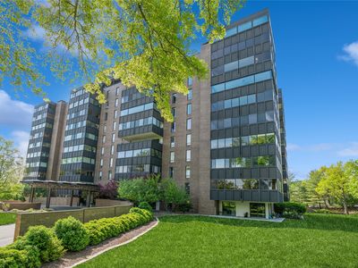 3131 Fleur Dr Unit 803