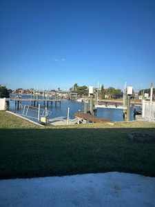 6421 Boatyard Dr