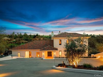 3 Hill Oak Cmns