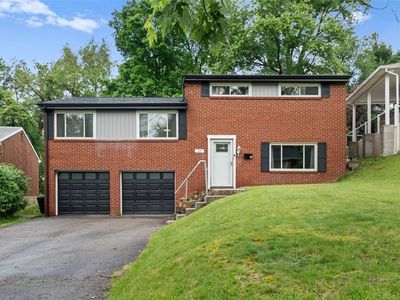 52 Julian Dr