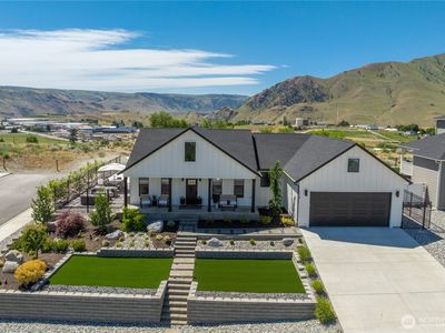 1118 Sunset Lane
