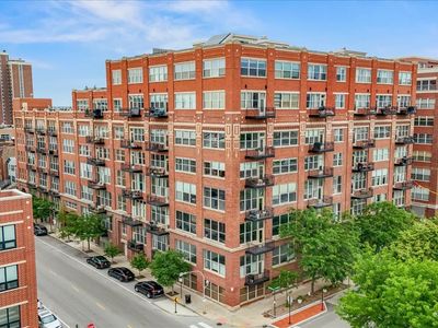 1500 W Monroe St Unit 422