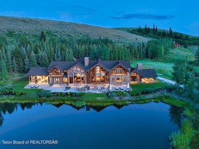 3000 N Riva Ridge Rd