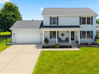 Property at 2630 Huntington Dr, Troy, OH