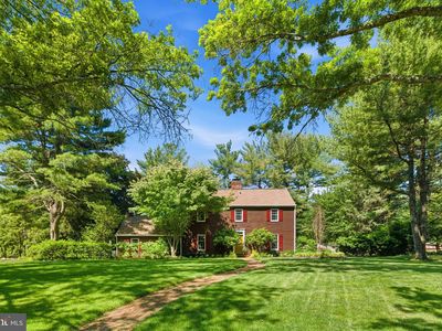 3 Lookout Ln