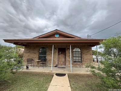 106 Los Sauces St