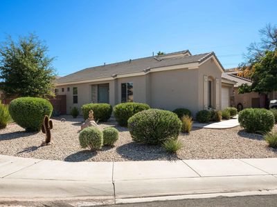 3166 E Fourteen Fairway Dr