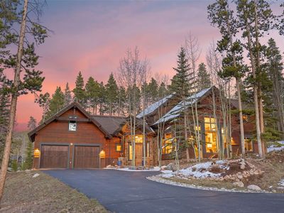 338 Fairways Dr