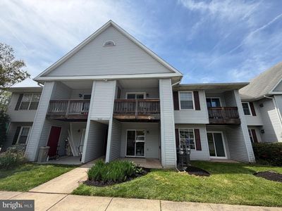 9202 Azure Ct APT 102
