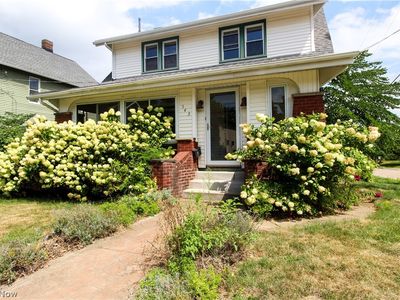 543 W Maple St