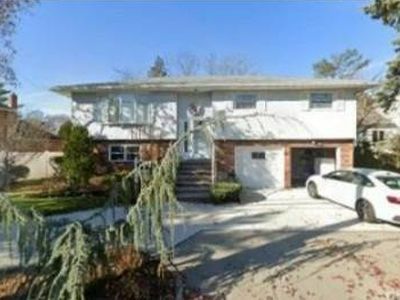 Property at 1008 E Broadway, Woodmere, NY