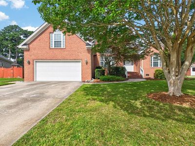 837 Greenfield Ln