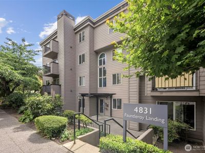 4831 Fauntleroy Way SW #103