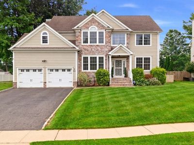 42 Evergreen Ave