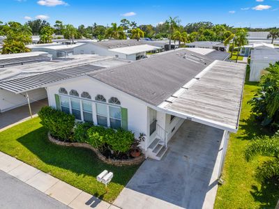 4300 SE Saint Lucie Boulevard #202