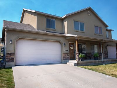 1729 Arnold Dr