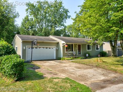 255 Oriole Rd